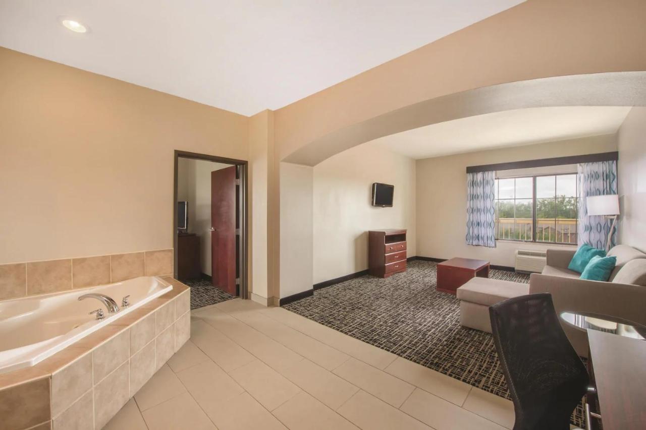 La Quinta By Wyndham Oklahoma City -Yukon Εξωτερικό φωτογραφία